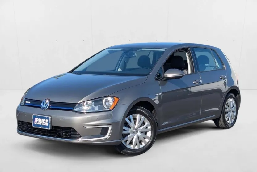 2015 Volkswagen e-Golf Limited Edition photo 1