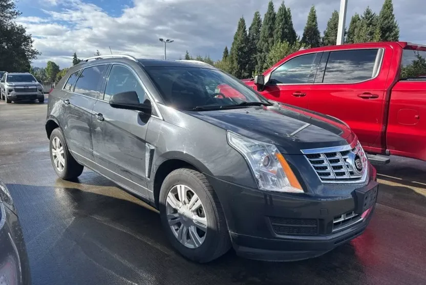 2015 Cadillac SRX Luxury photo 1