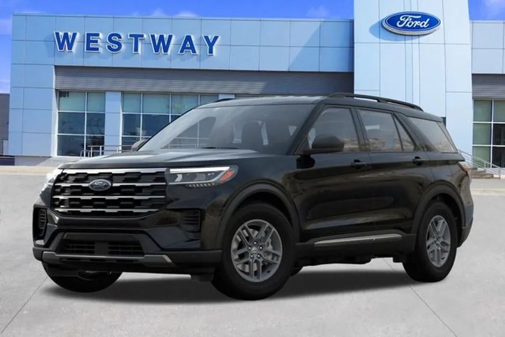 2025 Ford Explorer photo 1