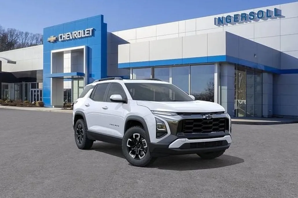 2026 Chevrolet Equinox ACTIV photo 1