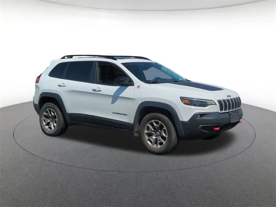 2022 Jeep Cherokee Trailhawk photo 1
