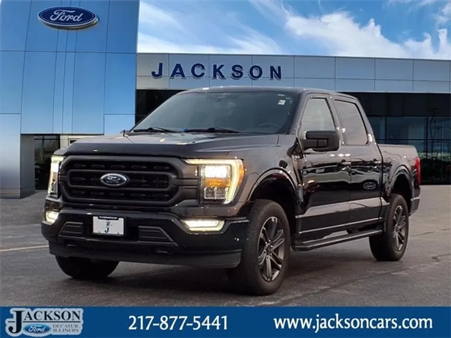 2023 Ford F-150 XLT photo 1