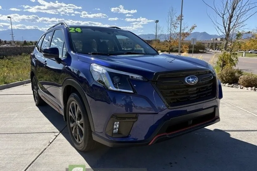 2024 Subaru Forester Sport Base photo 1