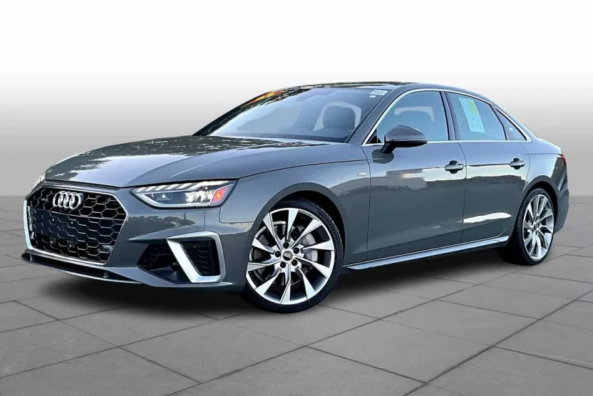 2023 Audi A4 S line Quattro Premium Plus photo 1
