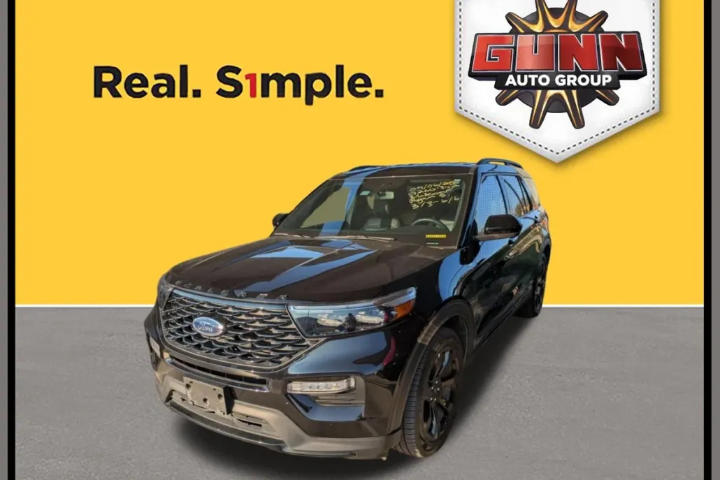 2023 Ford Explorer ST ST-Line photo 1