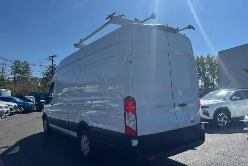 2021 Ford Transit Cargo Van photo 1
