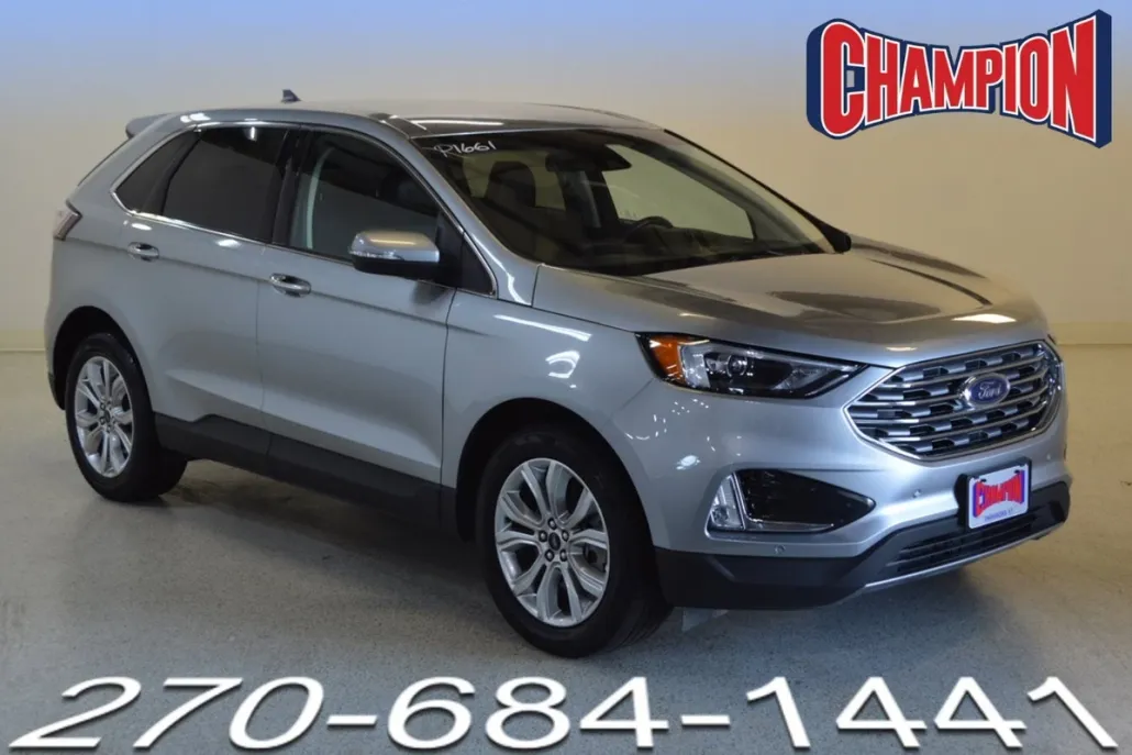 2024 Ford Edge Titanium photo 1