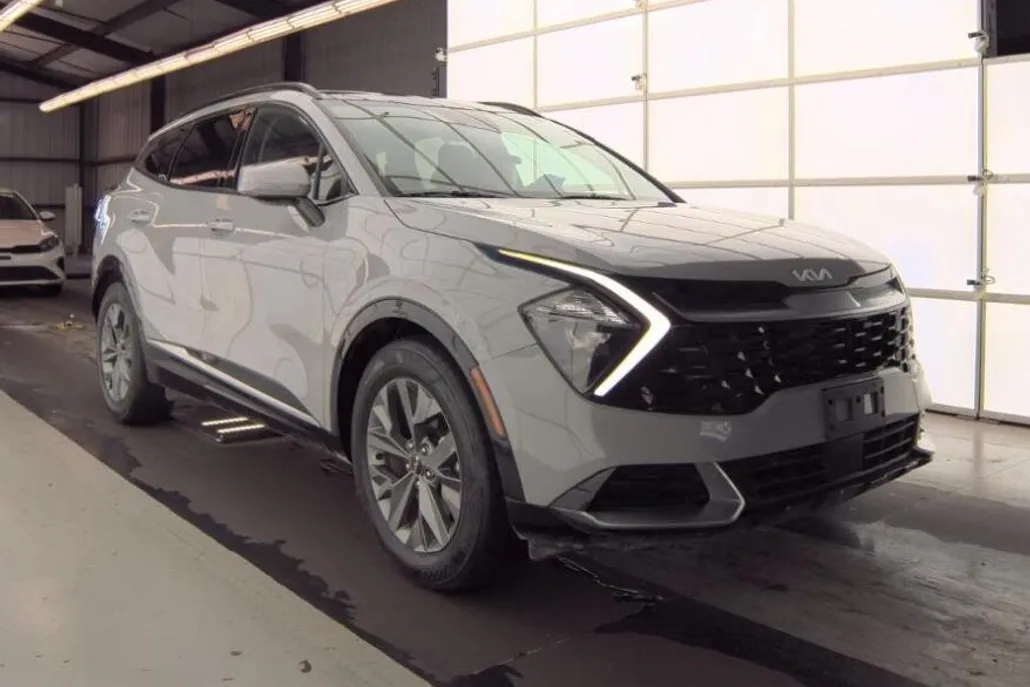 2023 Kia Sportage SX photo 1