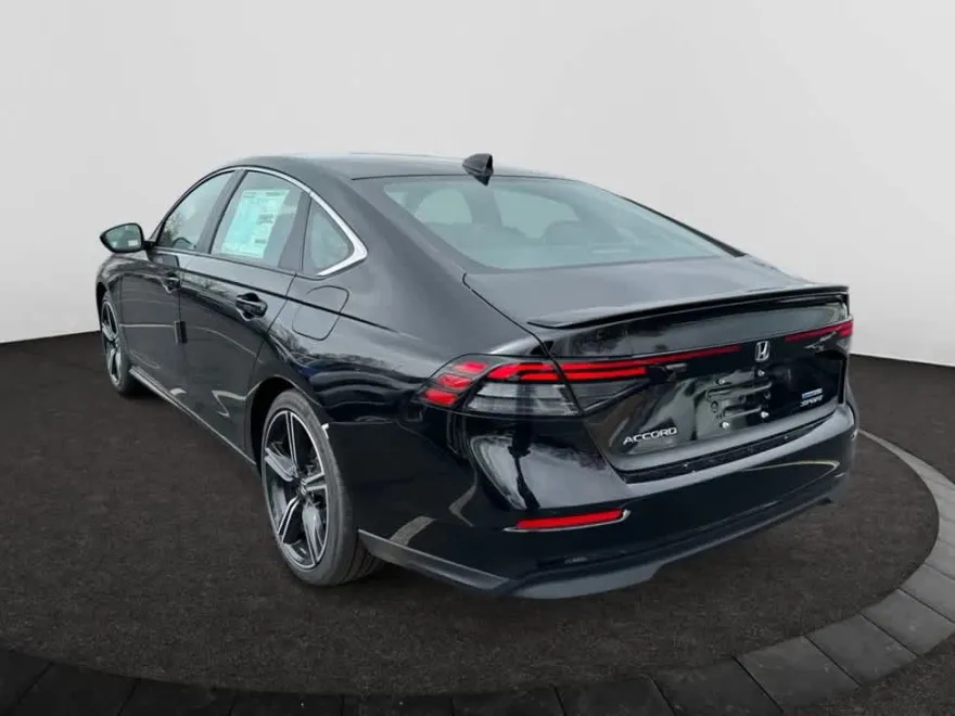 2025 Honda Accord Hybrid Sport photo 1