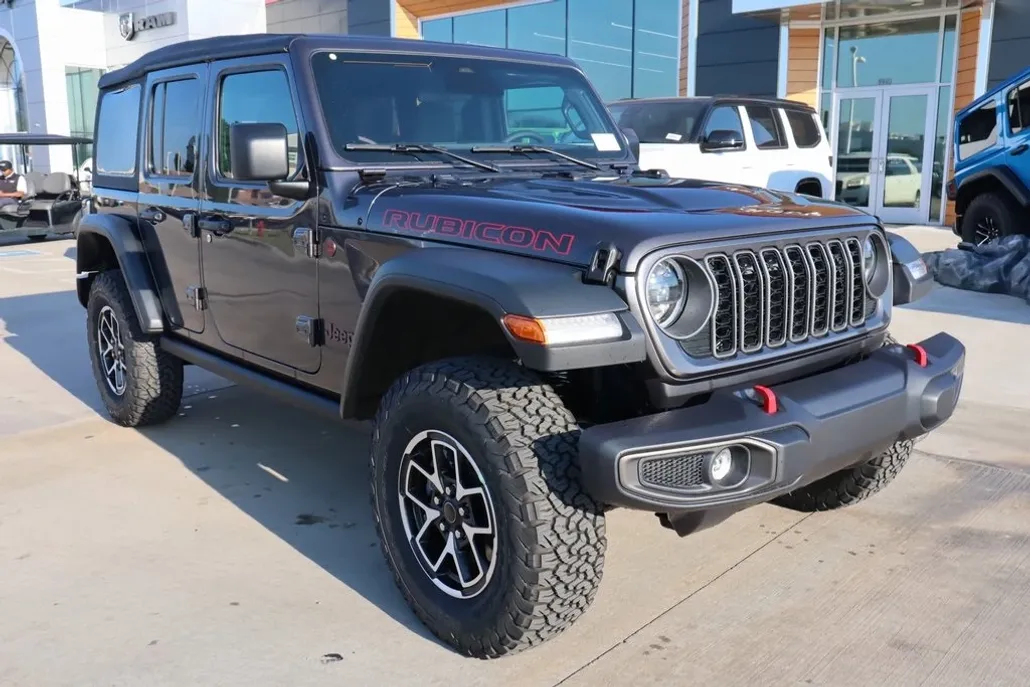 2025 Jeep Wrangler Rubicon photo 1