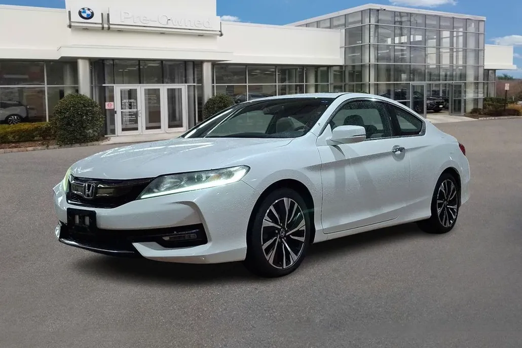 2016 Honda Accord EX-L V6 photo 1