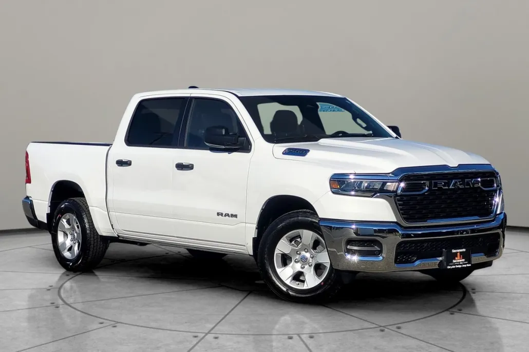 2025 Ram 1500 Tradesman photo 1