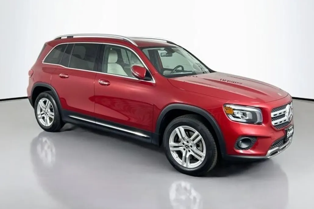 2022 Mercedes Benz GLB 250 photo 1