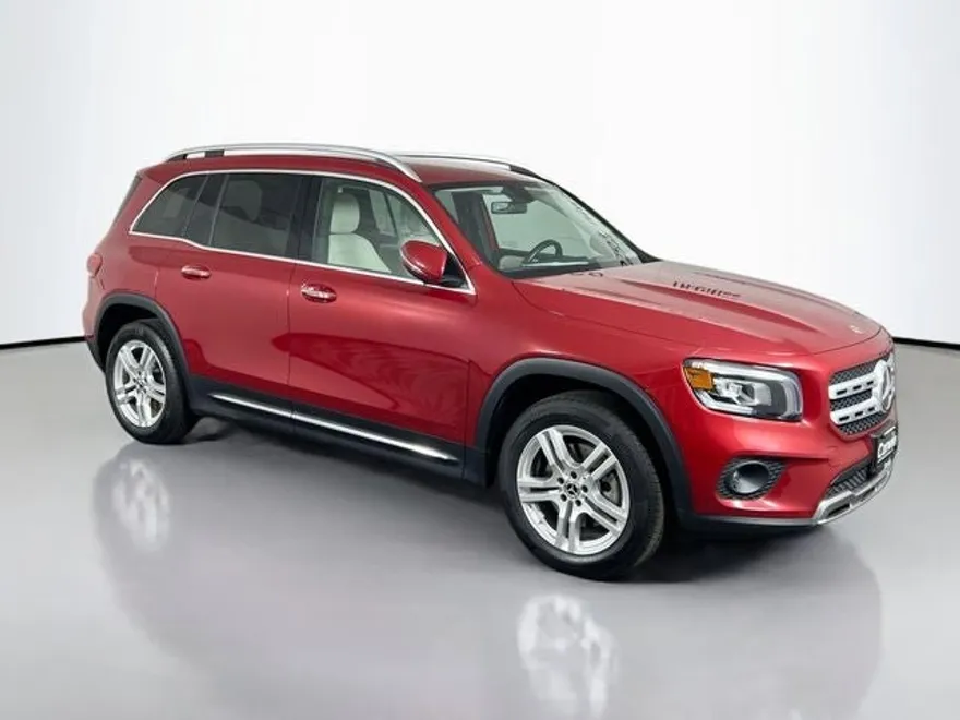 2022 Mercedes Benz GLB 250 photo 1