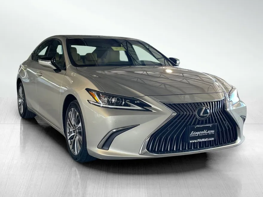 2019 Lexus ES 350 photo 1