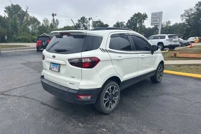 2019 Ford EcoSport SES photo 1