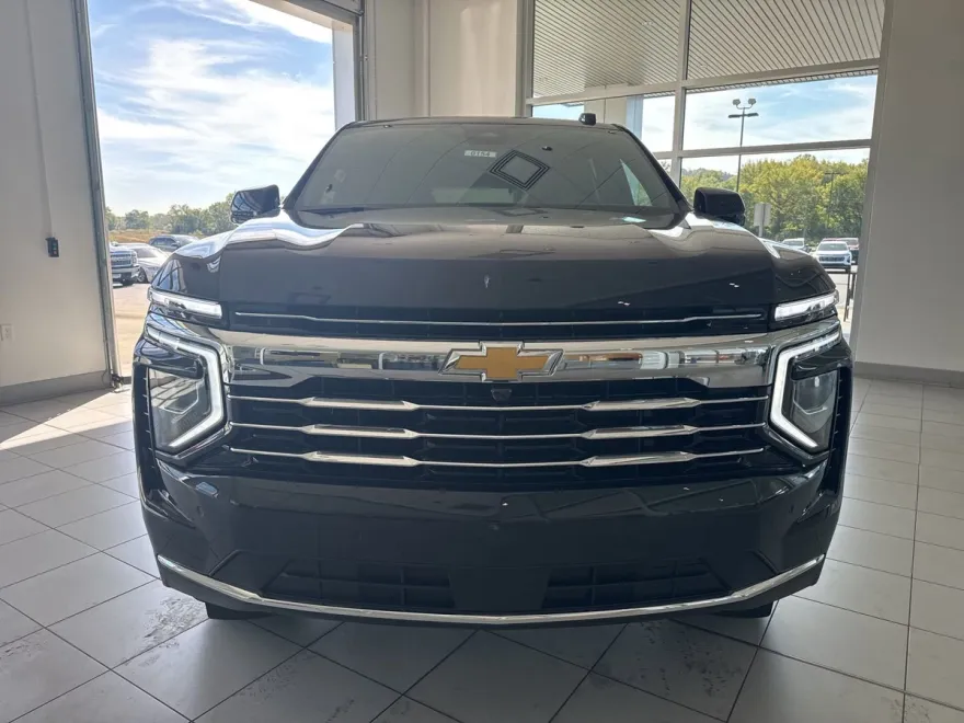2026 Chevrolet Tahoe LT photo 1