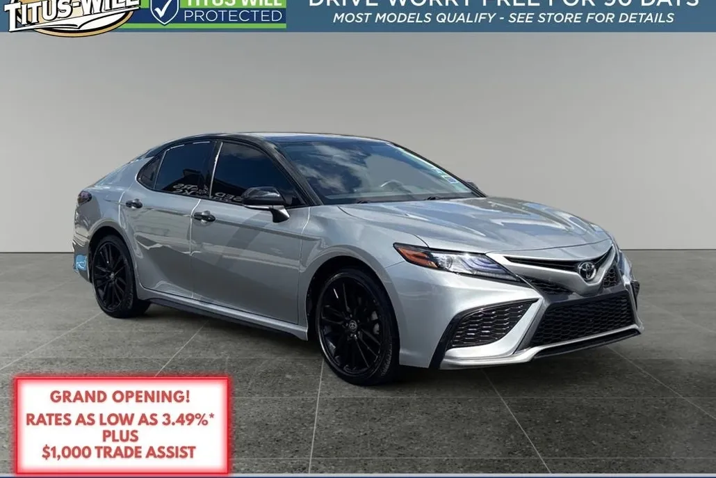 2023 Toyota Camry XSE photo 1