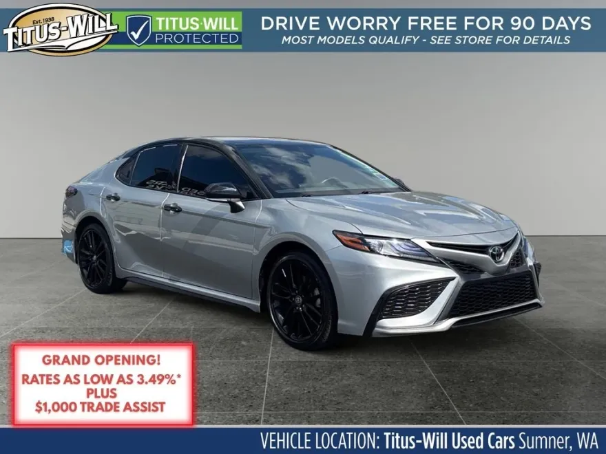 2023 Toyota Camry XSE photo 1