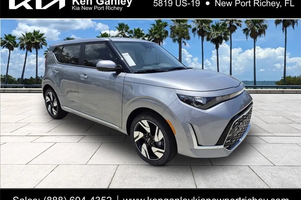2025 Kia Soul GT-Line photo 1