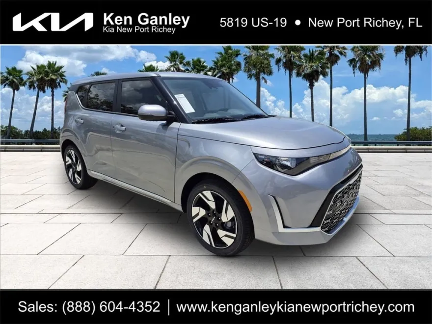 2025 Kia Soul GT-Line photo 1
