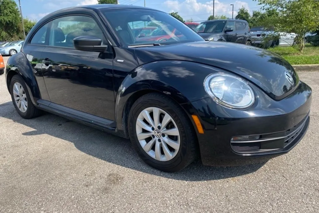 2016 Volkswagen Beetle 1.8T photo 1