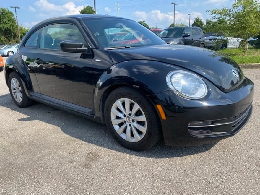 2016 Volkswagen Beetle 1.8T photo 1