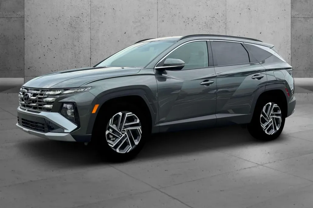 2025 Hyundai Tucson Hybrid Limited photo 1