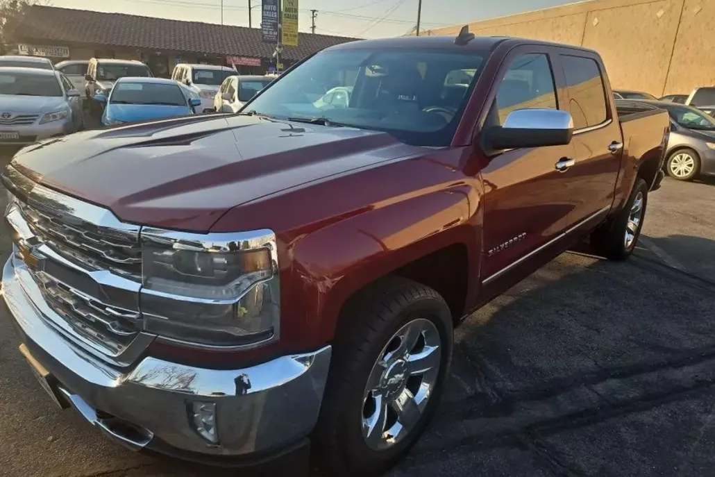 2016 Chevrolet Silverado 1500 LTZ photo 1