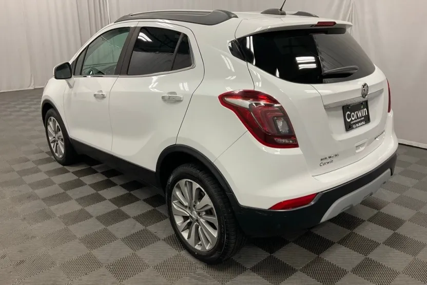 2018 Buick Encore Preferred photo 1