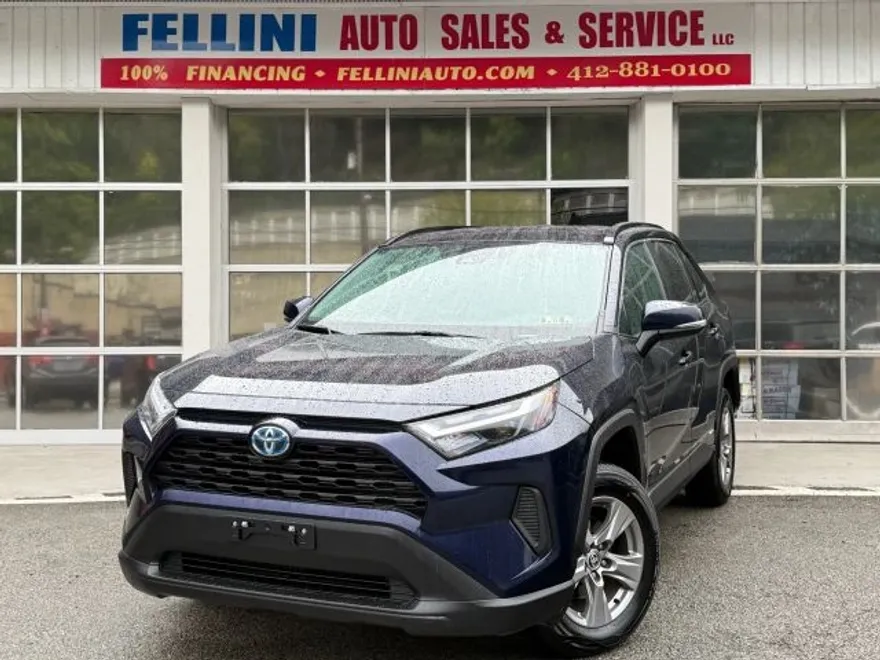 2023 Toyota RAV4 Hybrid XLE Sport photo 1