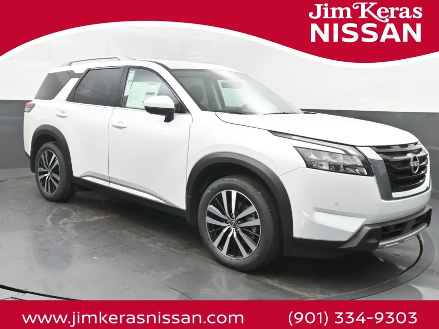 2025 Nissan Pathfinder Platinum photo 1