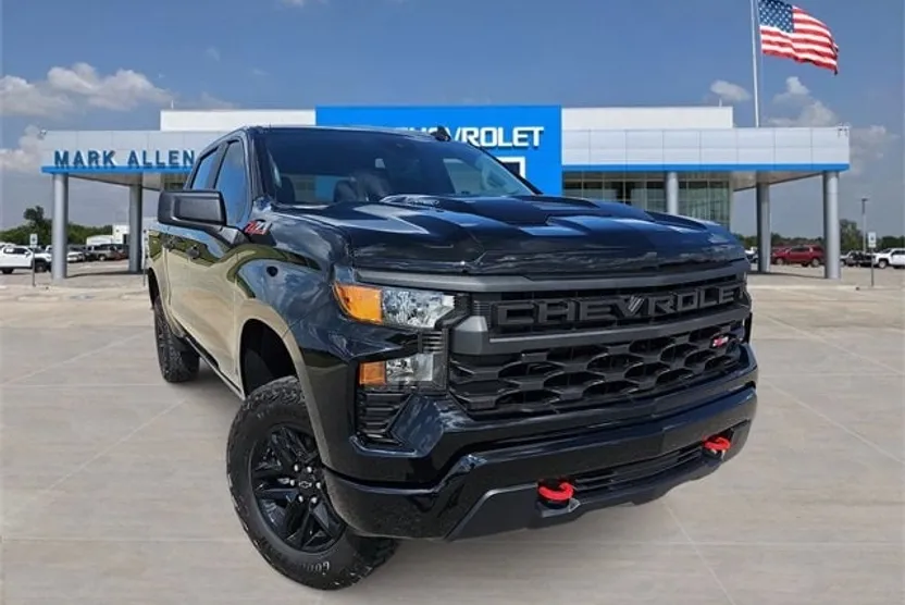 2026 Chevrolet Silverado 1500 Custom Trail Boss photo 1