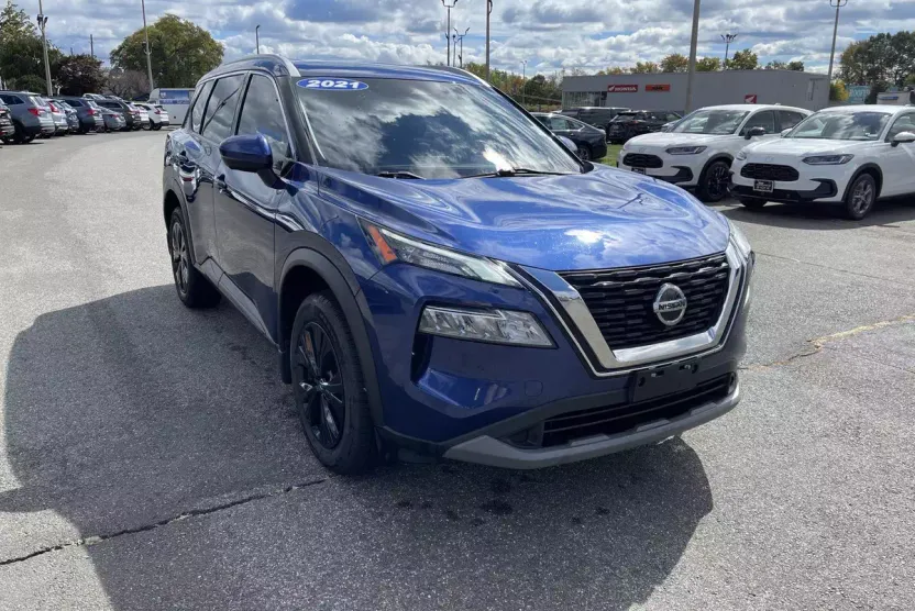 2021 Nissan Rogue SV photo 1