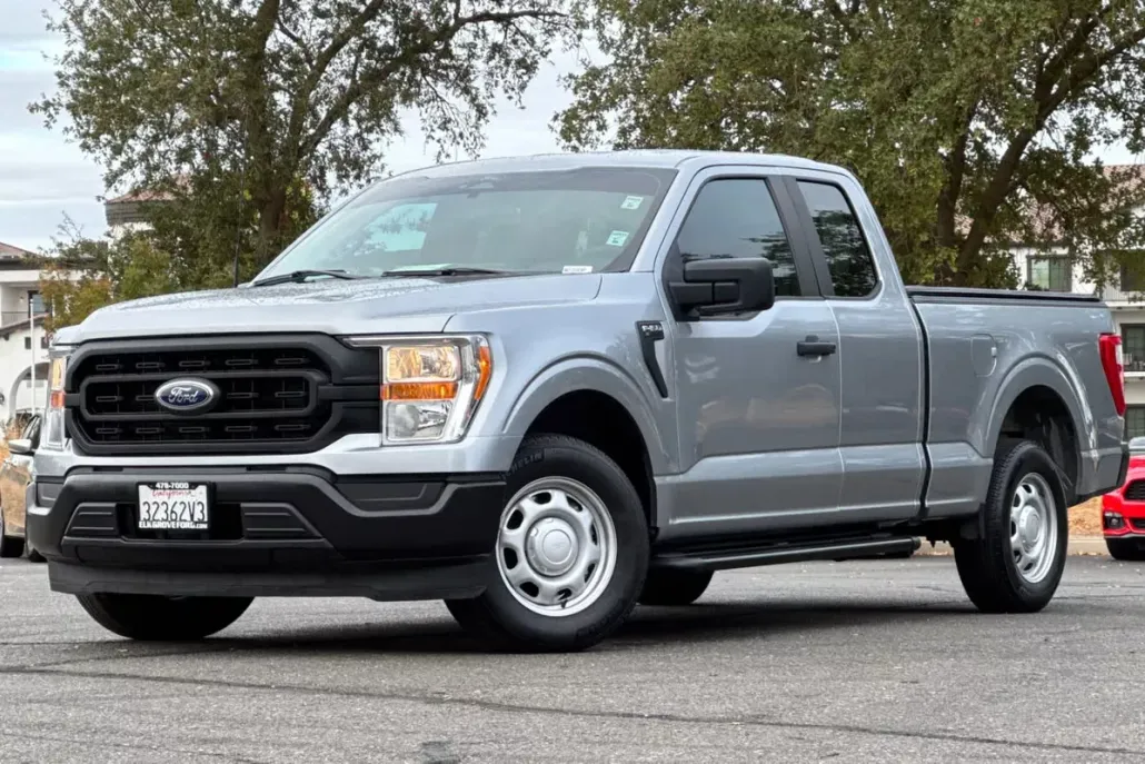 2022 Ford F-150 XL photo 1
