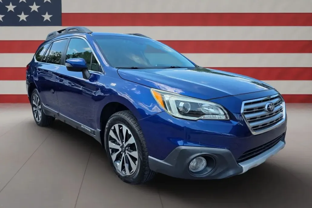 2015 Subaru Outback 2.5i Limited photo 1