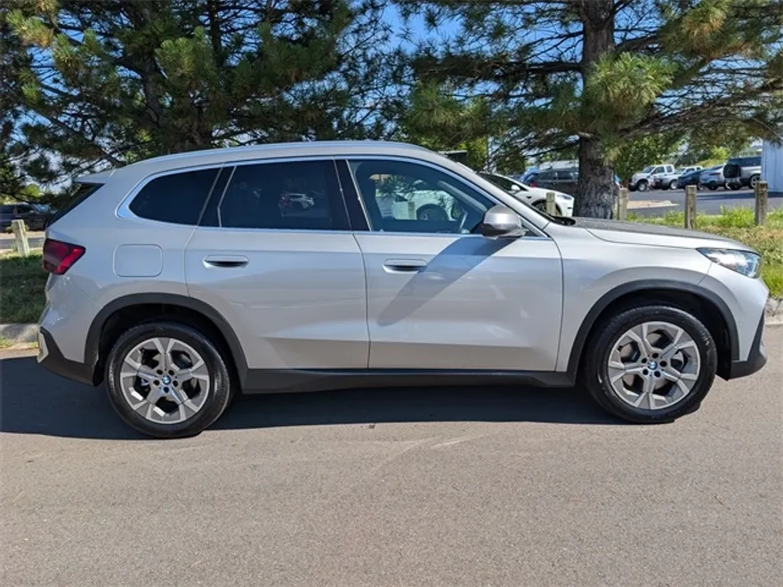 2023 Bmw X1 XDrive28i photo 1