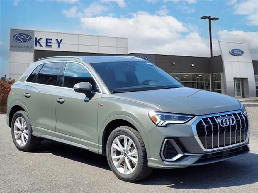 2024 Audi Q3 Premium S line photo 1