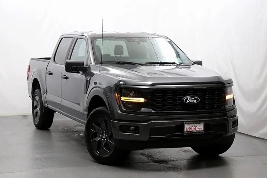 2025 Ford F-150 STX photo 1