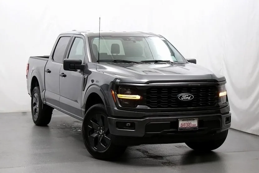 2025 Ford F-150 STX photo 1