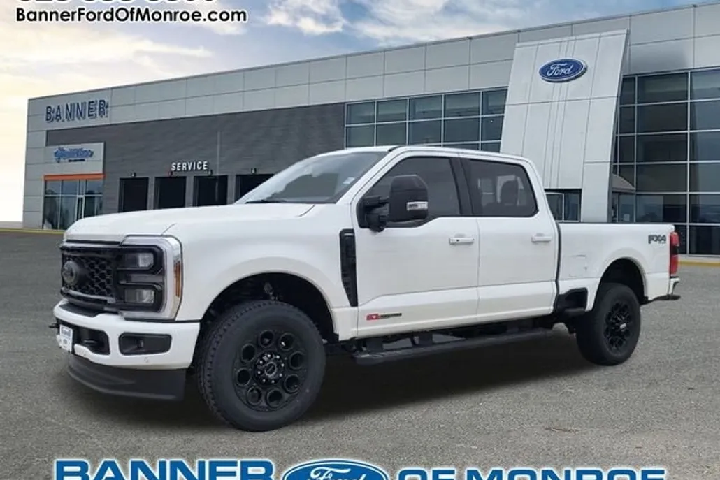 2025 Ford F-250 Lariat photo 1