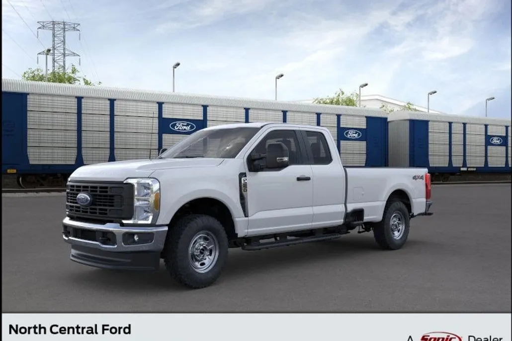 2025 Ford F-250 photo 1
