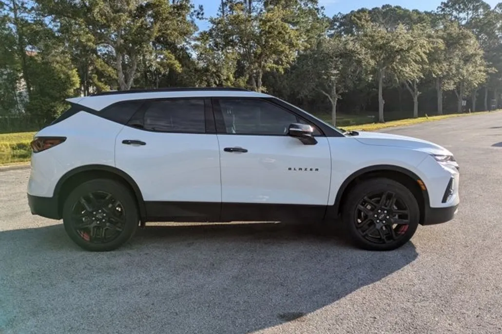 2021 Chevrolet Blazer 2LT photo 1