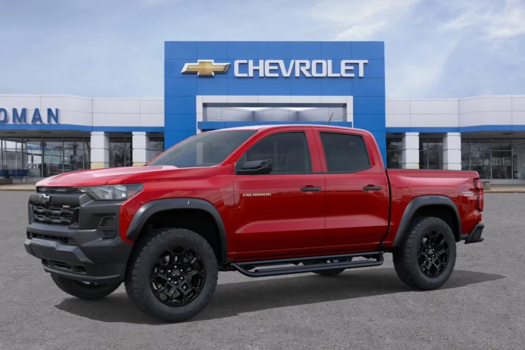2026 Chevrolet Colorado Trail Boss photo 1
