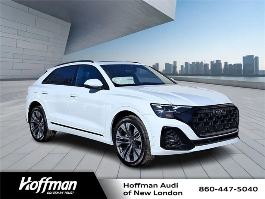 2025 Audi Q8 55 Premium Plus photo 1