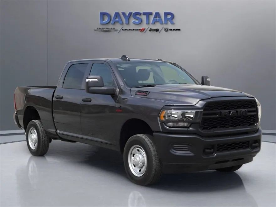 2024 Ram 2500 Tradesman photo 1
