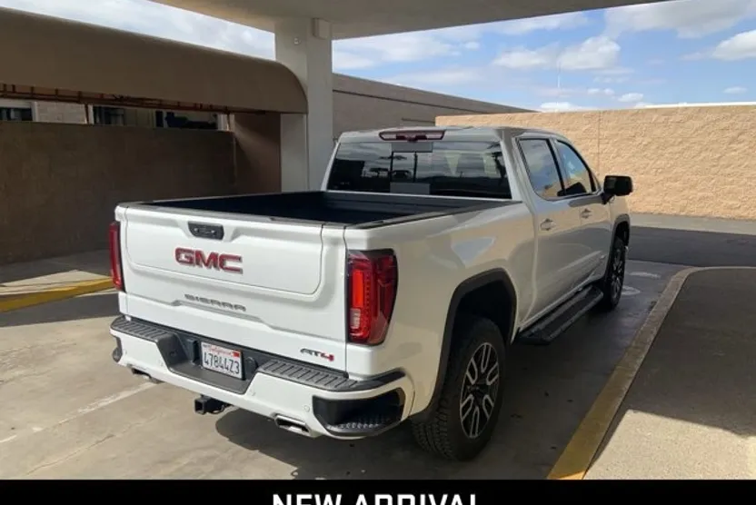2024 Gmc Sierra 1500 AT4 photo 1