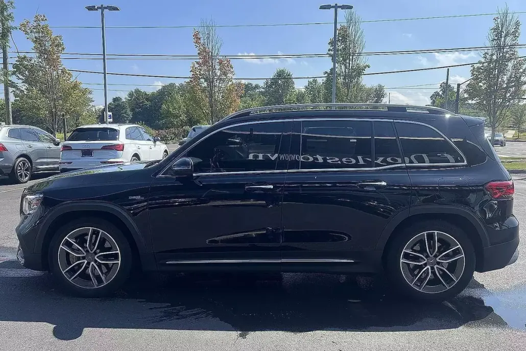 2022 Mercedes Benz GLB AMG 35 4MATIC photo 1
