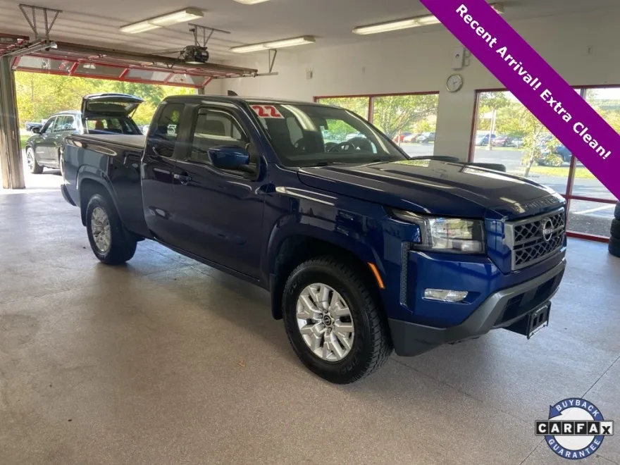 2022 Nissan Frontier SV photo 1