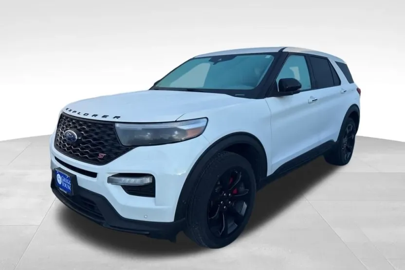 2021 Ford Explorer ST photo 1
